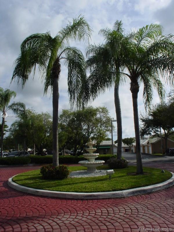 LAKEVIEW CLUB CONDO - Residential Lease