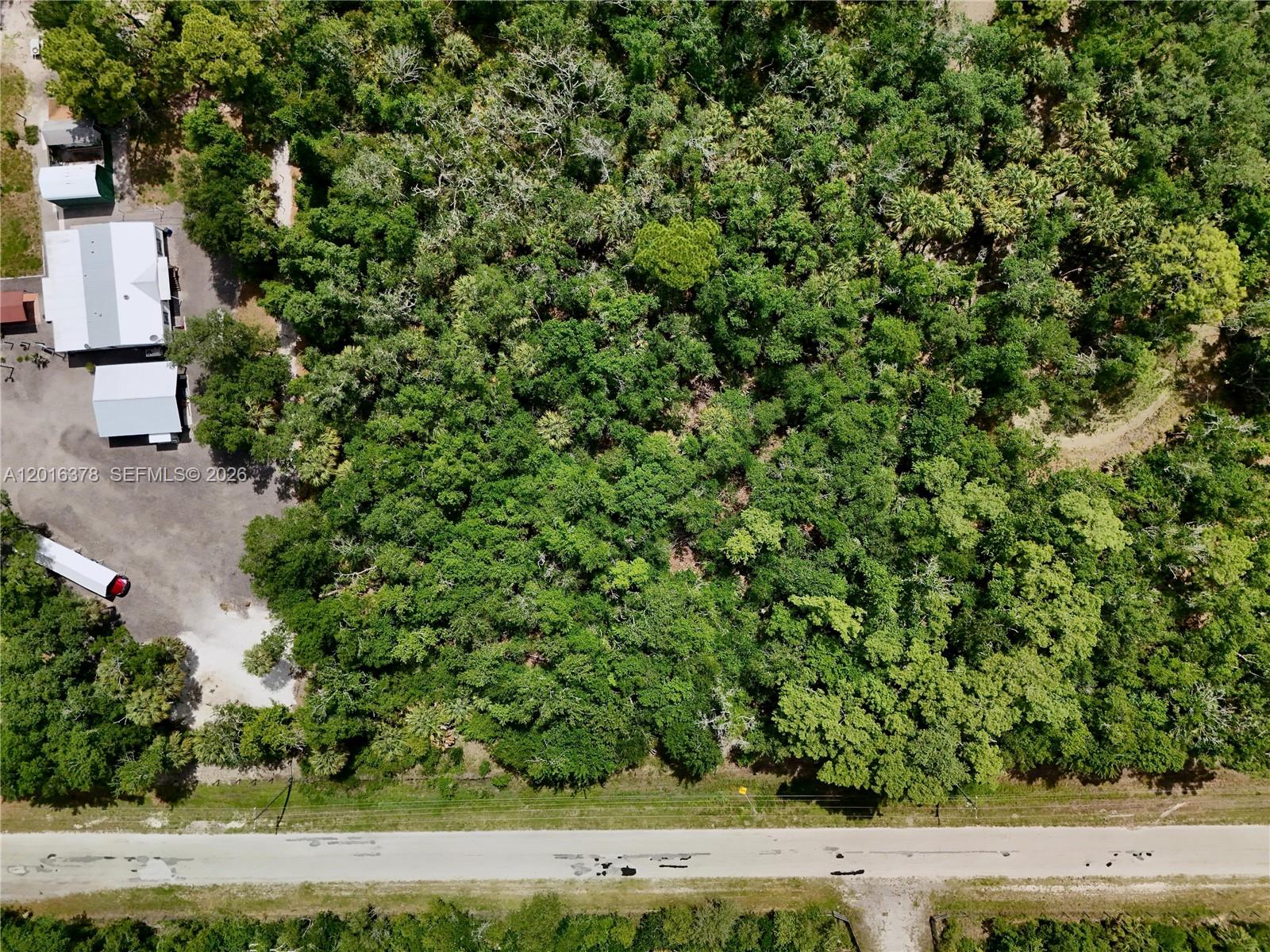 ROYAL PARK ESTATES - Land