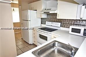 NAPOLI GARDENS AT CORAL S - Residential Lease