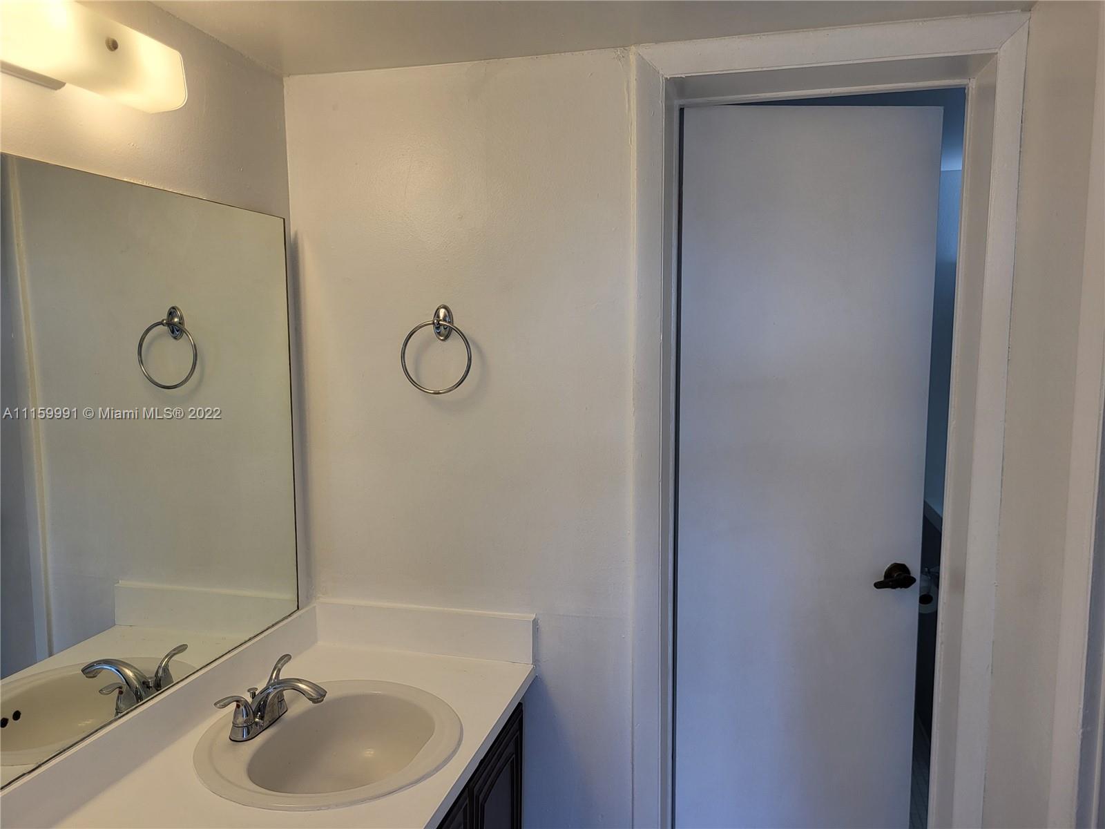 MONTECARLO CONDO - Residential Lease