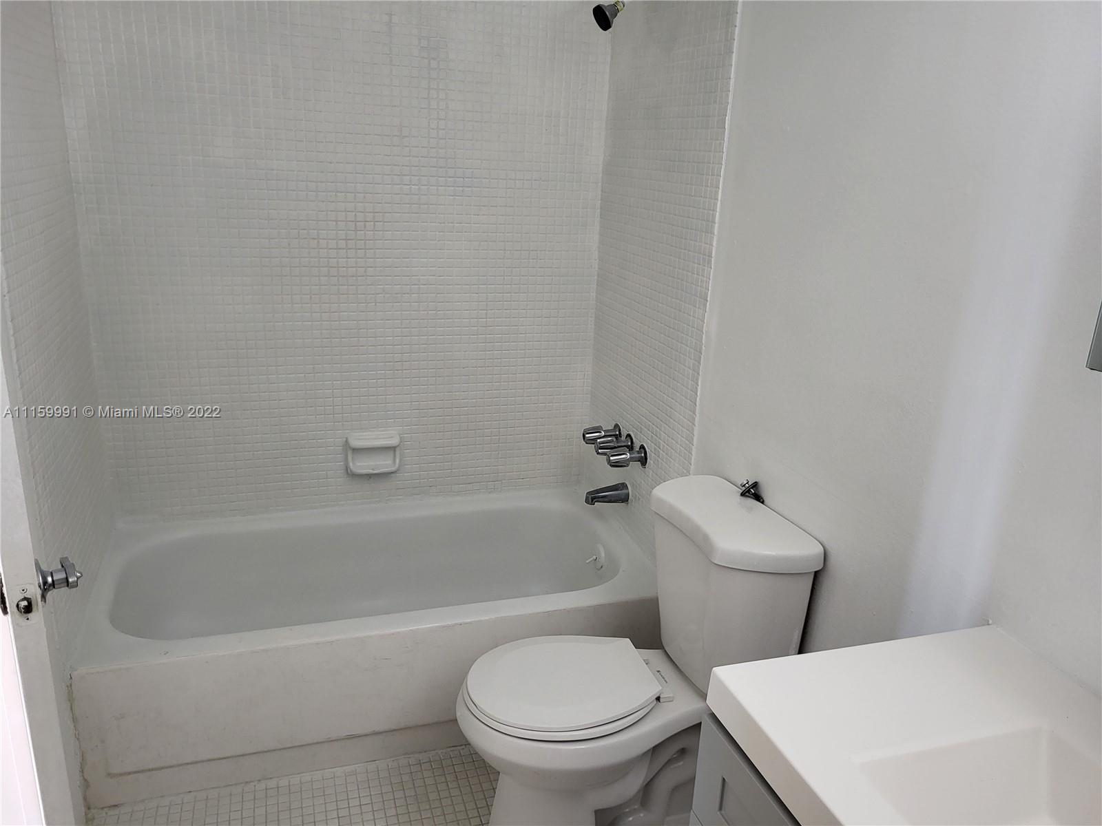 MONTECARLO CONDO - Residential Lease