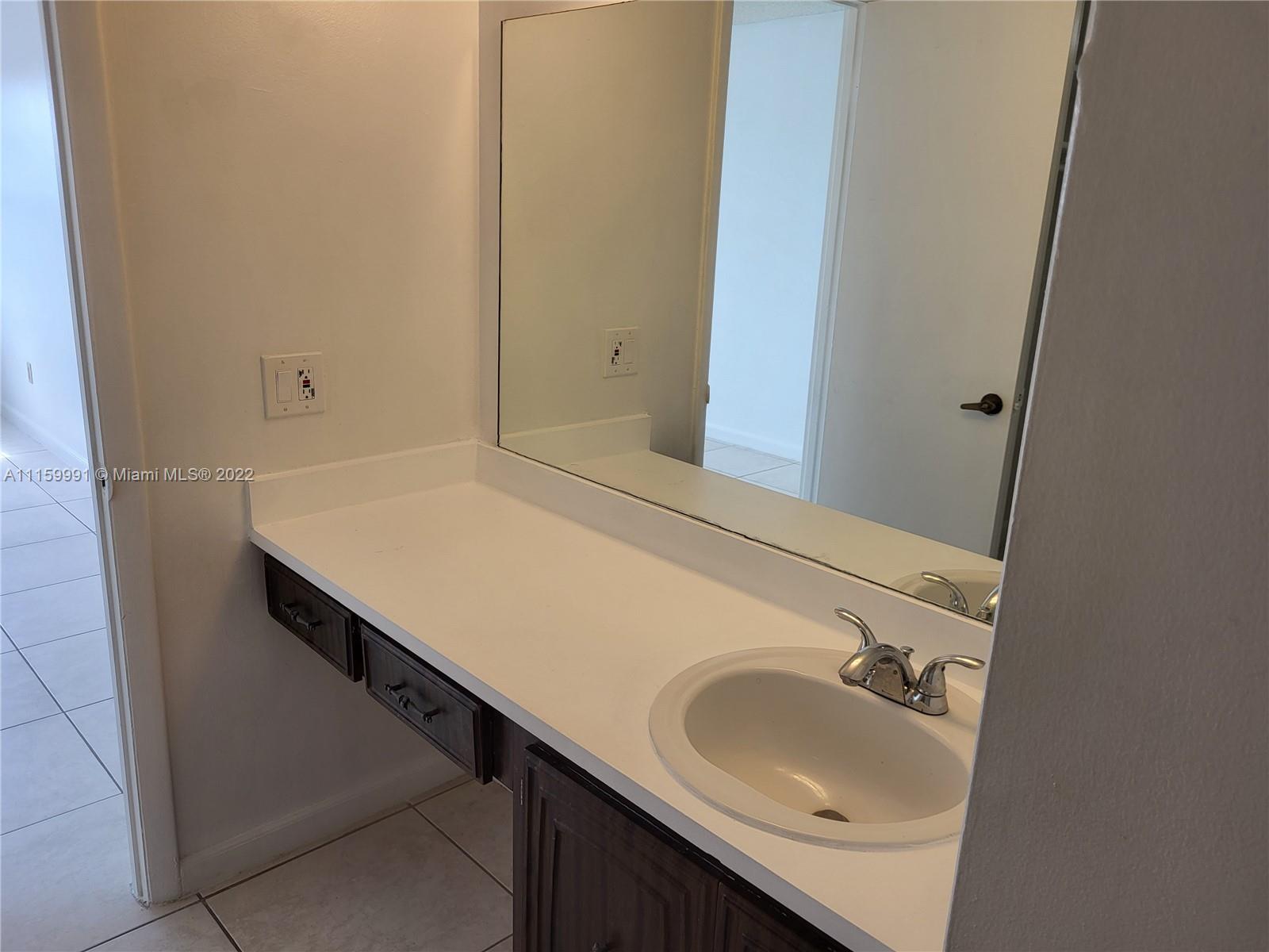 MONTECARLO CONDO - Residential Lease