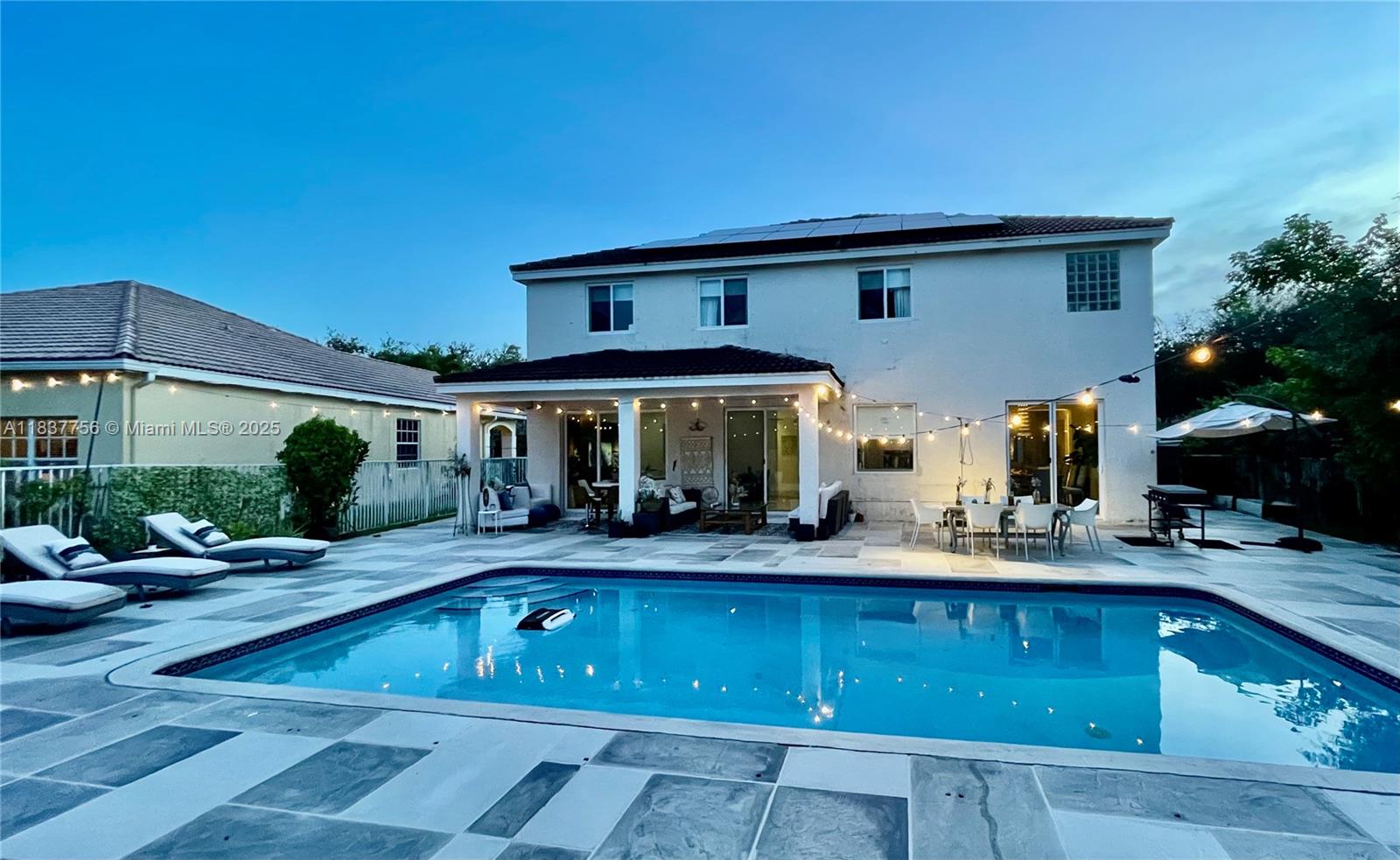 THE RIDGES - Residential Lease