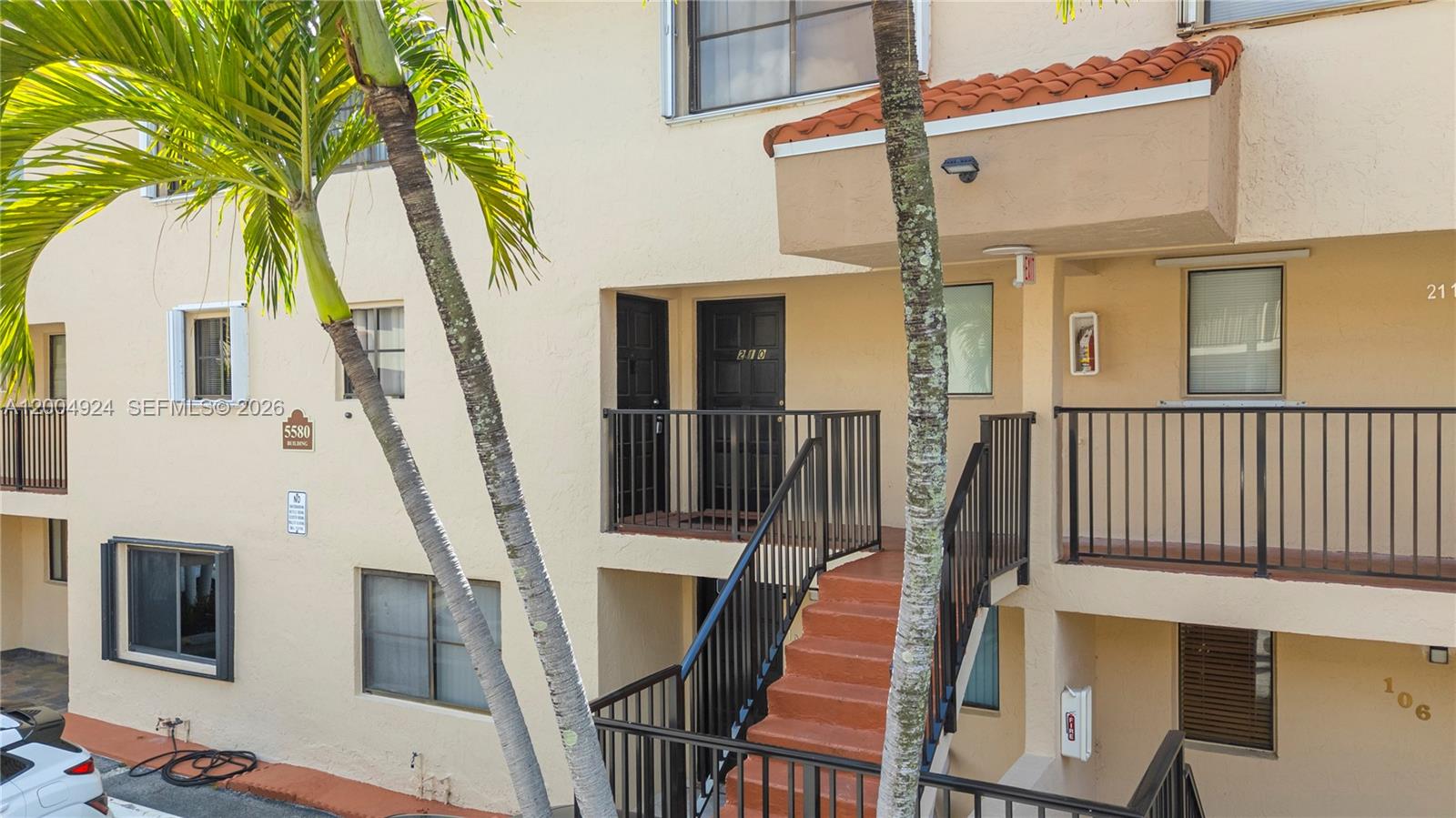 VISTA ALEGRE TOWNHOMES CO - Residential