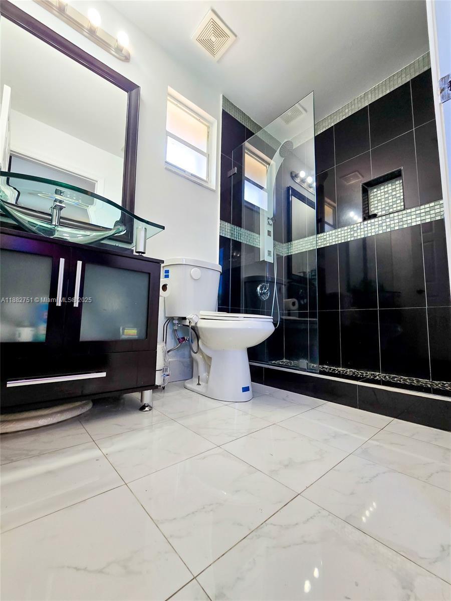 Coral Creek Rep 5 - Residential