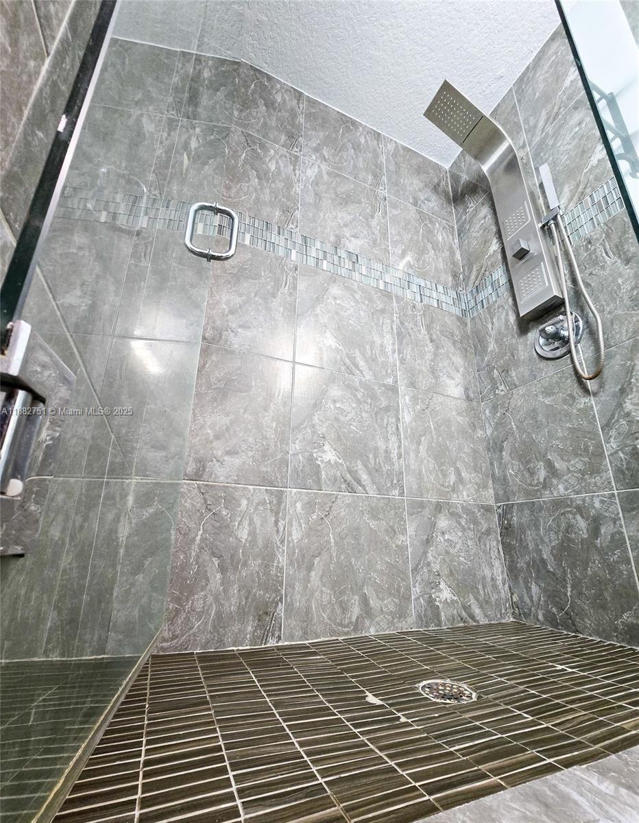 Coral Creek Rep 5 - Residential