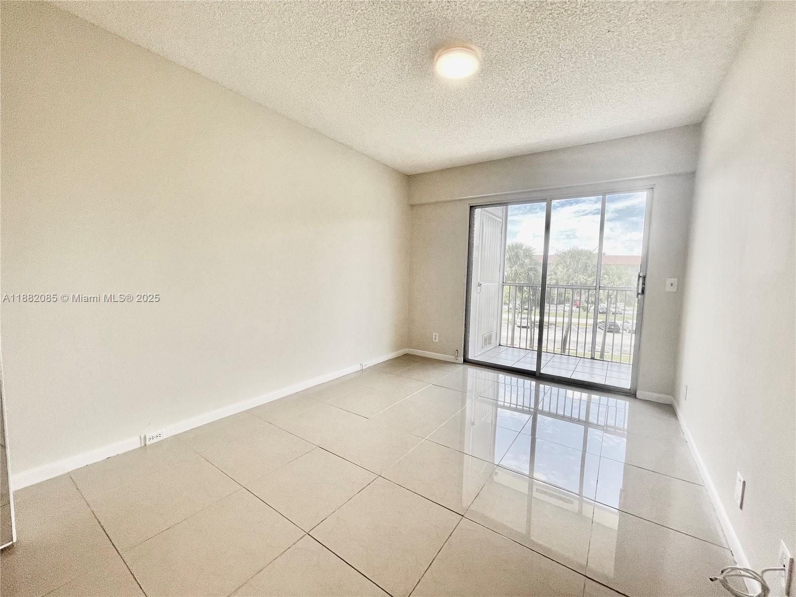 NEW HAMPTON AT CENTURY VI - Residential