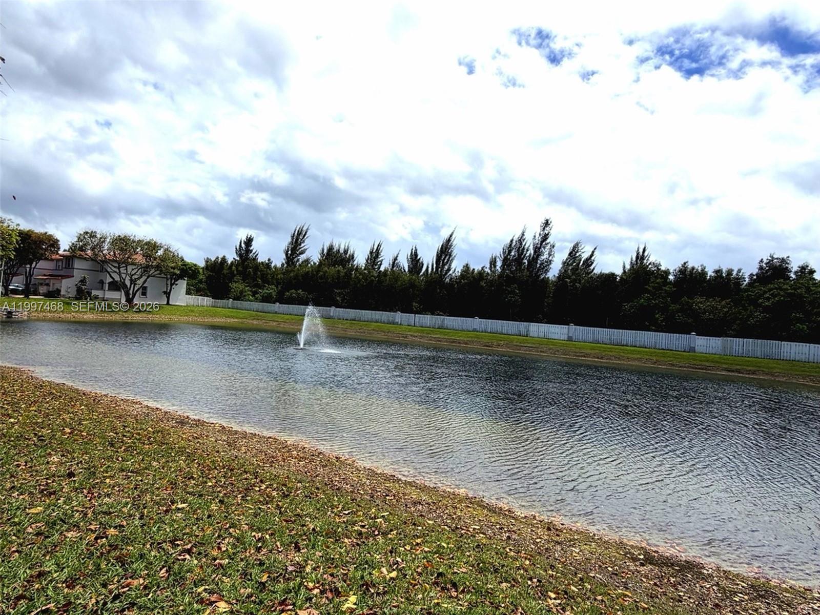 HAWKSNEST 1ST ADDN - Residential