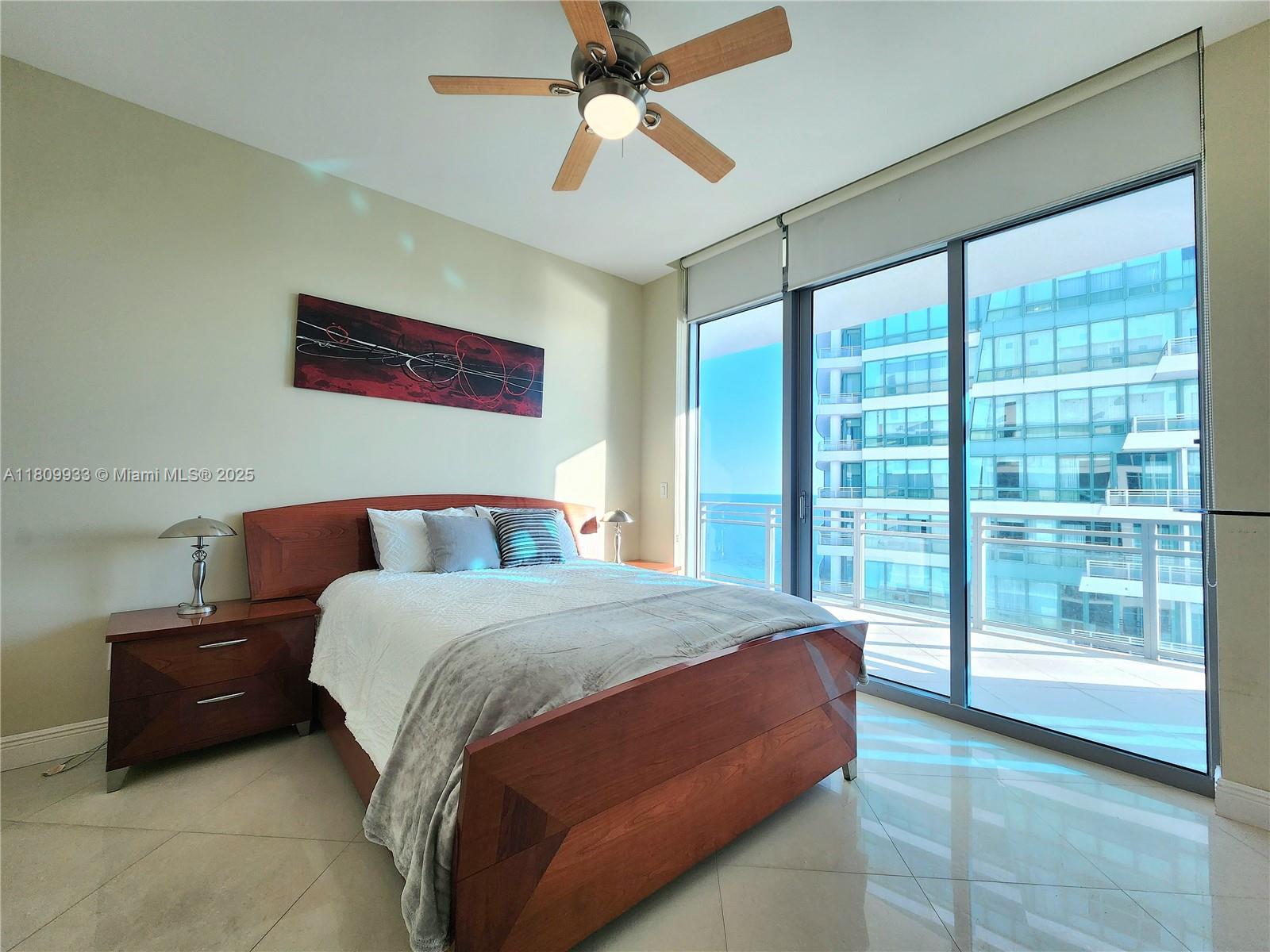 DIPLOMAT OCEANFRONT RESID - Residential Lease