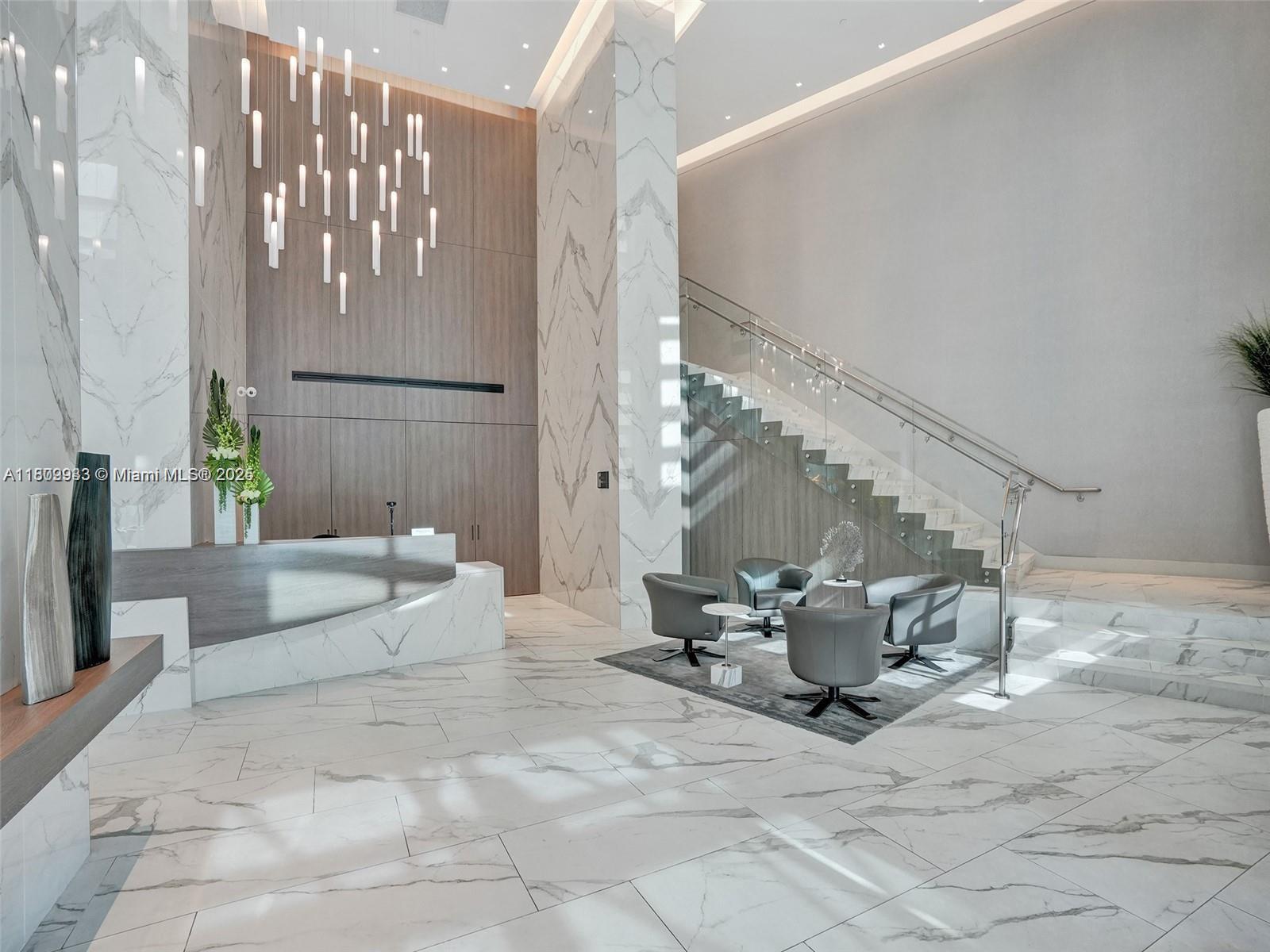 DIPLOMAT OCEANFRONT RESID - Residential Lease