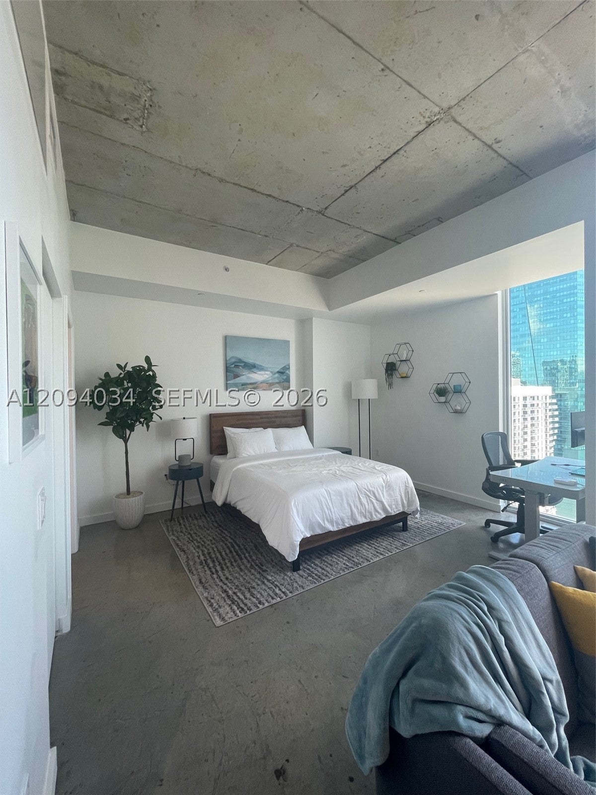 151 SE 1st St 3307