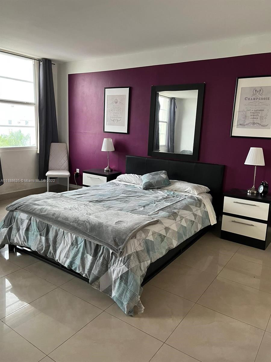 HAMPTON ON WASHINGTON AV - Residential