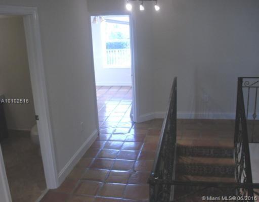 PEMBROKE ISLES 1 160-44 B - Residential Lease