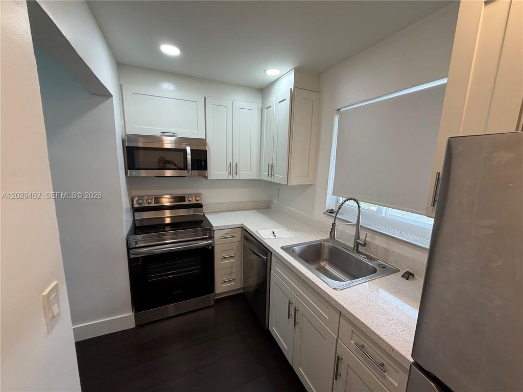 Photo of 4850 SW 26th Ave #4, Dania Beach, FL 33312 (MLS # A12029462)