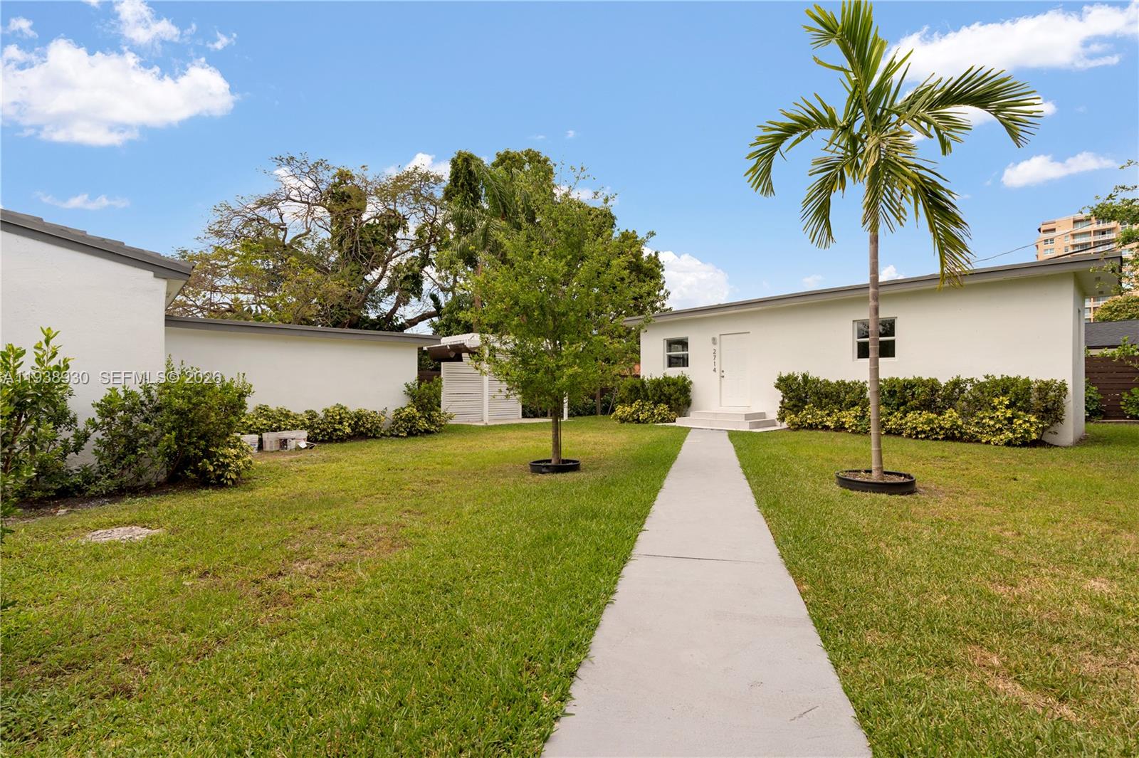 2714 SW 36th Ave A