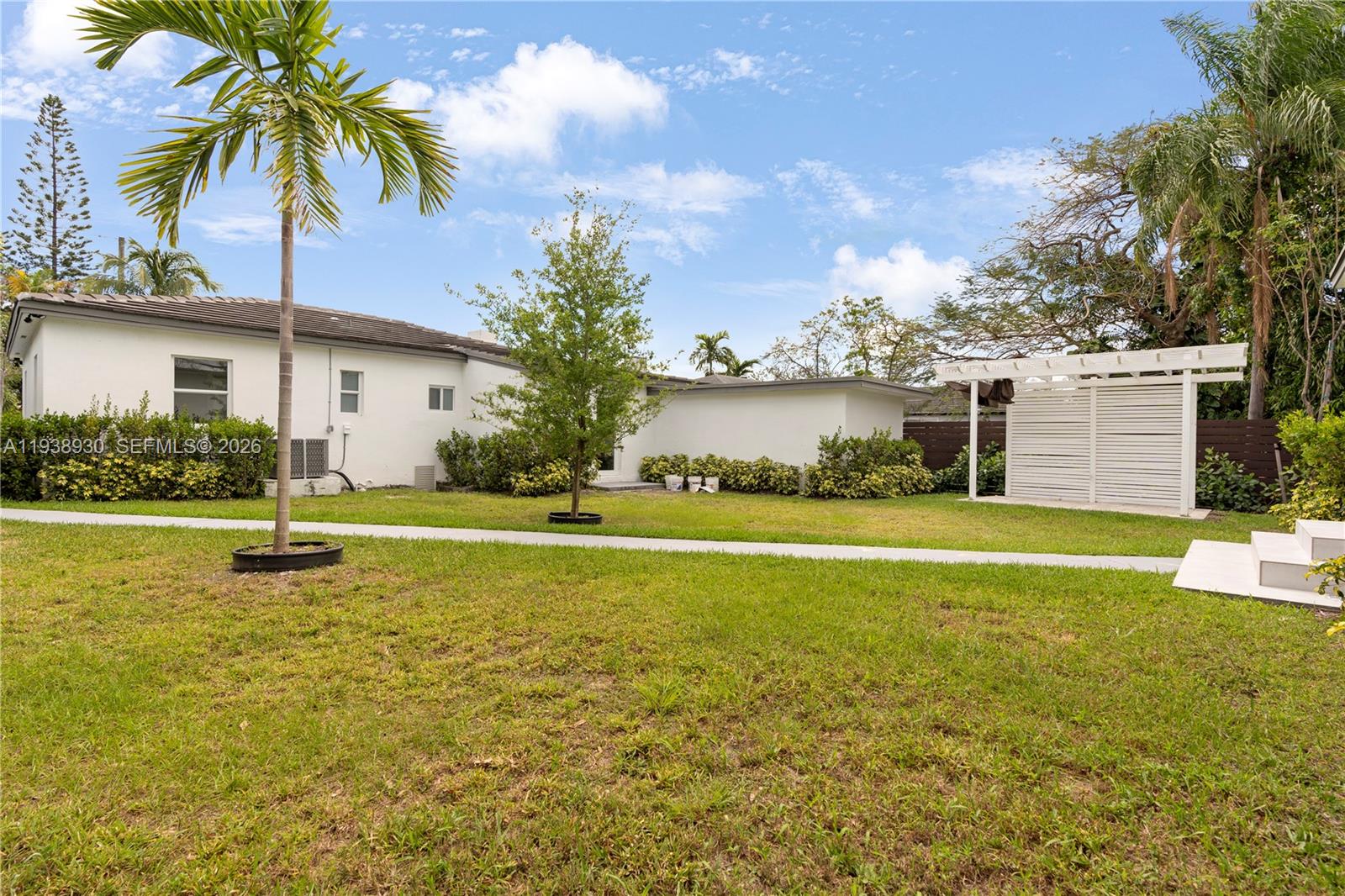 2714 SW 36th Ave A