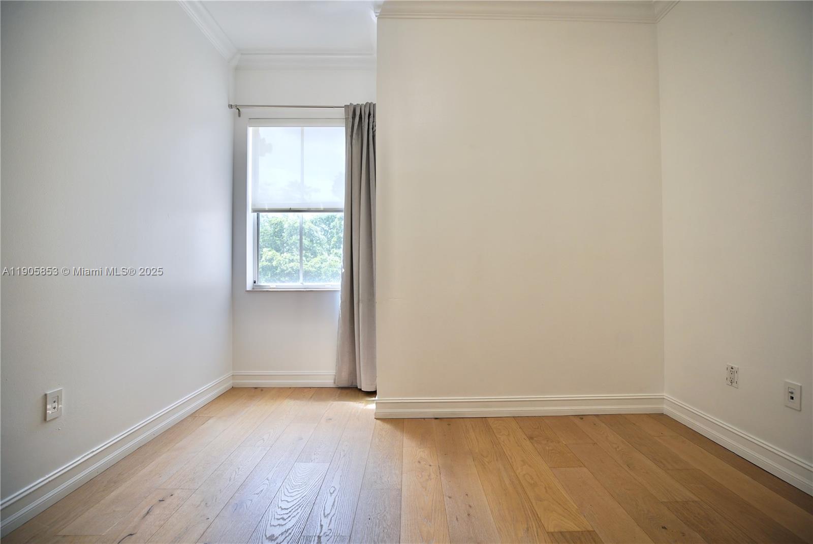 VILLAS AT SANTANDER - Residential Lease