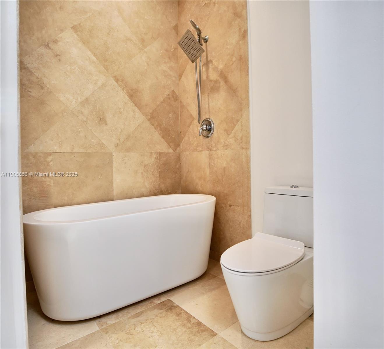 VILLAS AT SANTANDER - Residential Lease