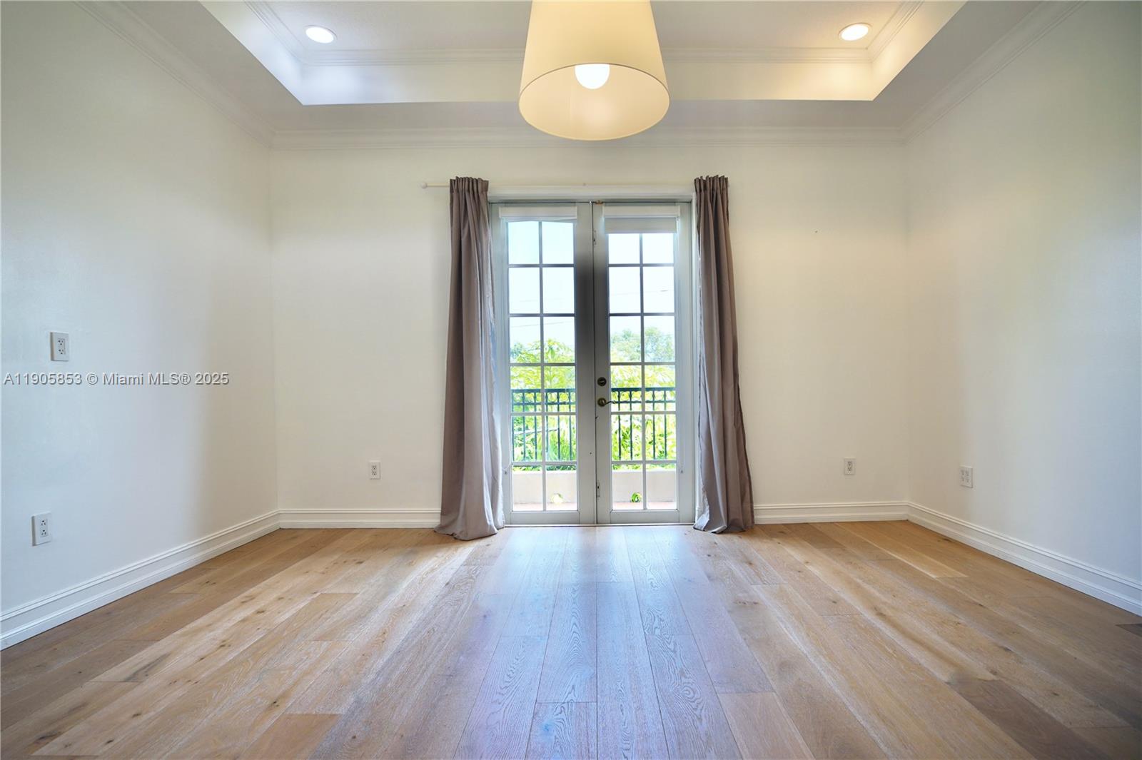 VILLAS AT SANTANDER - Residential Lease