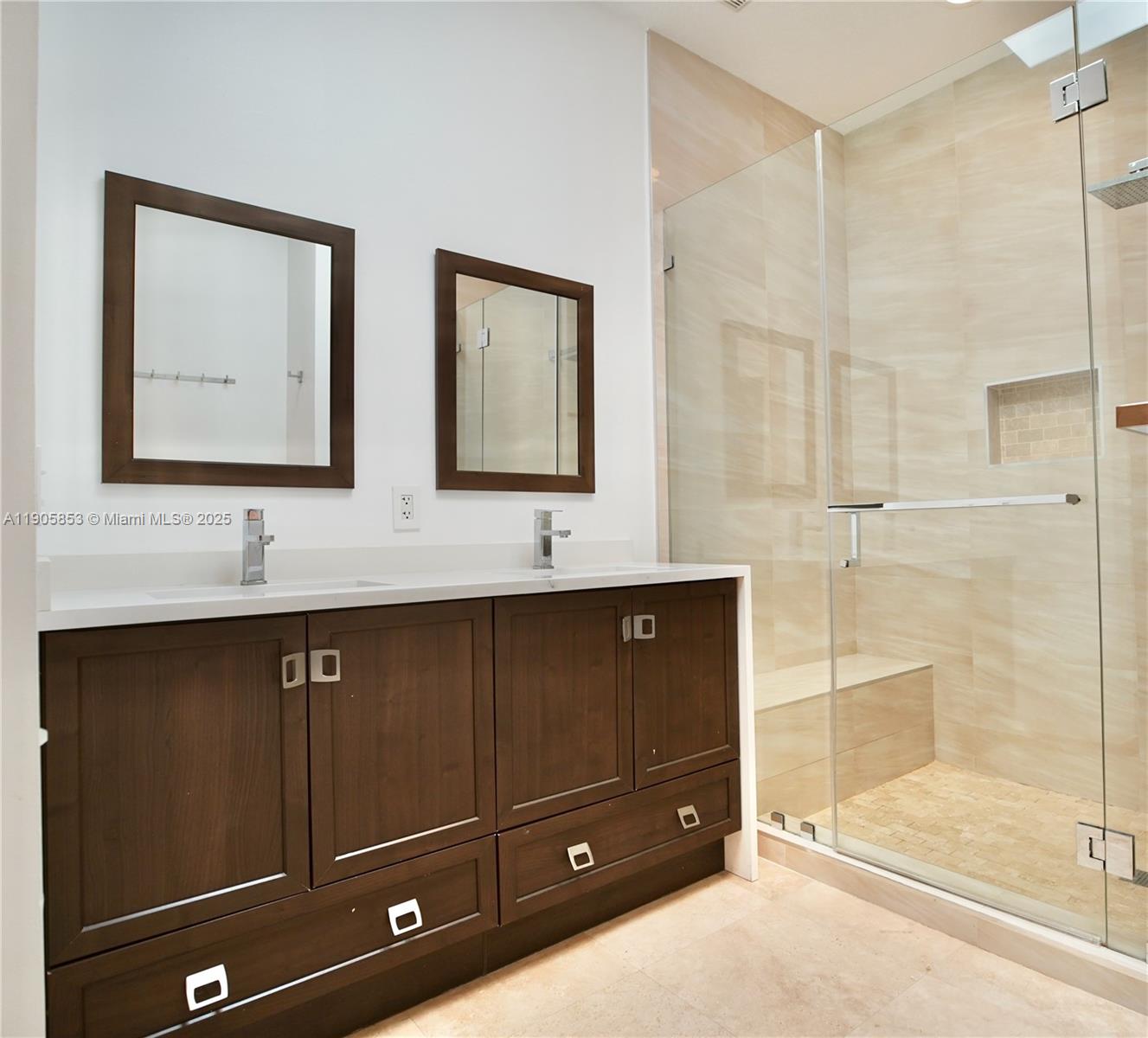 VILLAS AT SANTANDER - Residential Lease