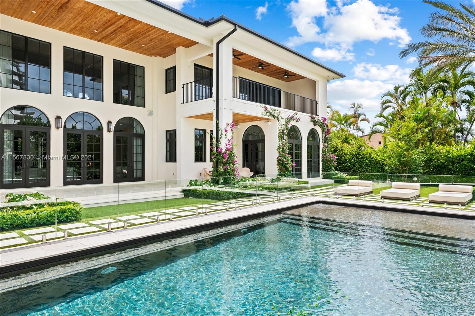 Property for Sale at 406 Tamarind Dr, Hallandale Beach, Broward County, Florida - Bedrooms: 6 
Bathrooms: 7  - $10,950,000