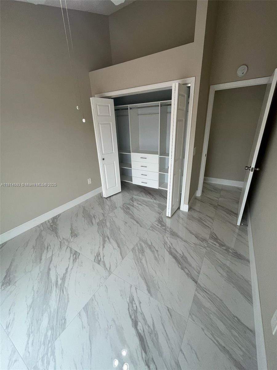WESTWOOD GARDENS 3 - Residential