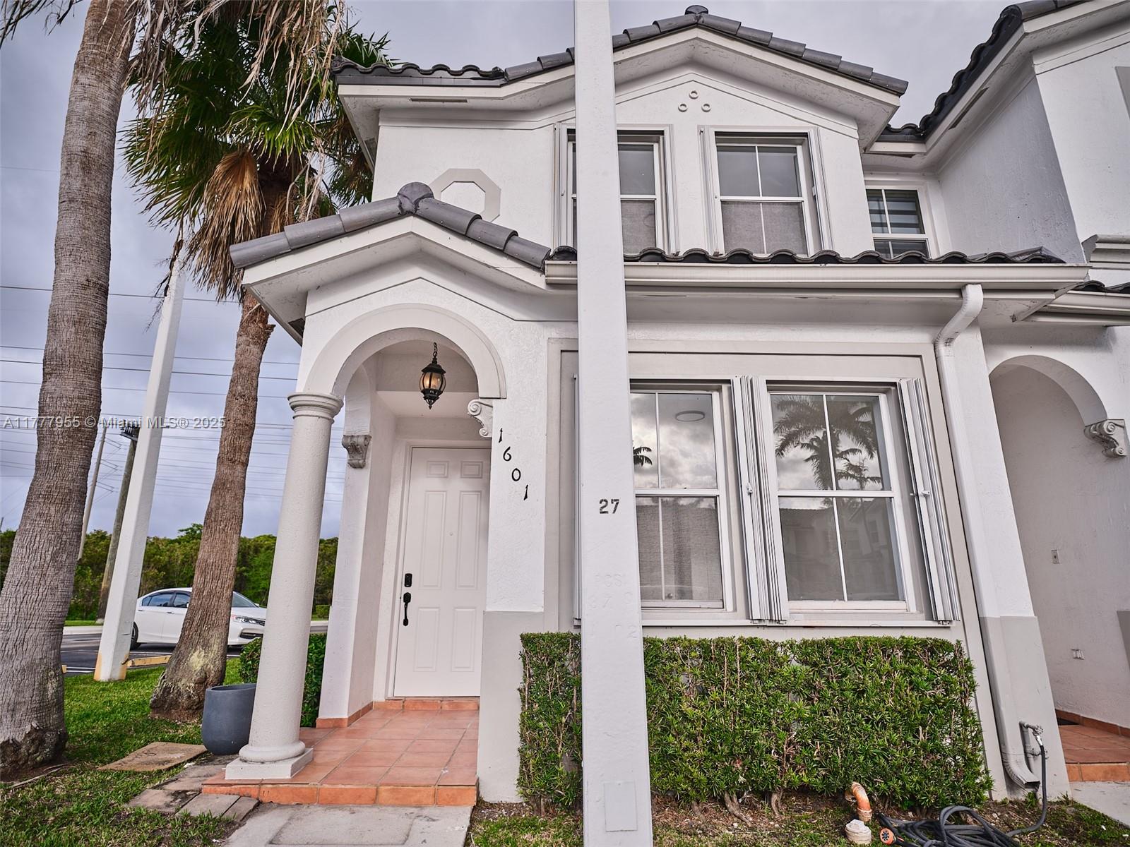 Rental Property at 5630 Nw 107th Ave 1601, Doral, Miami-Dade County, Florida - Bedrooms: 3 
Bathrooms: 3  - $3,400 MO.