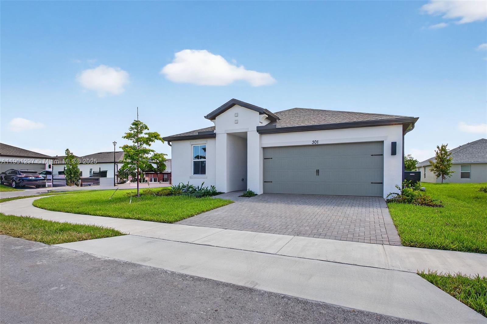 PALM BREEZES PHAE 3A - Residential Lease