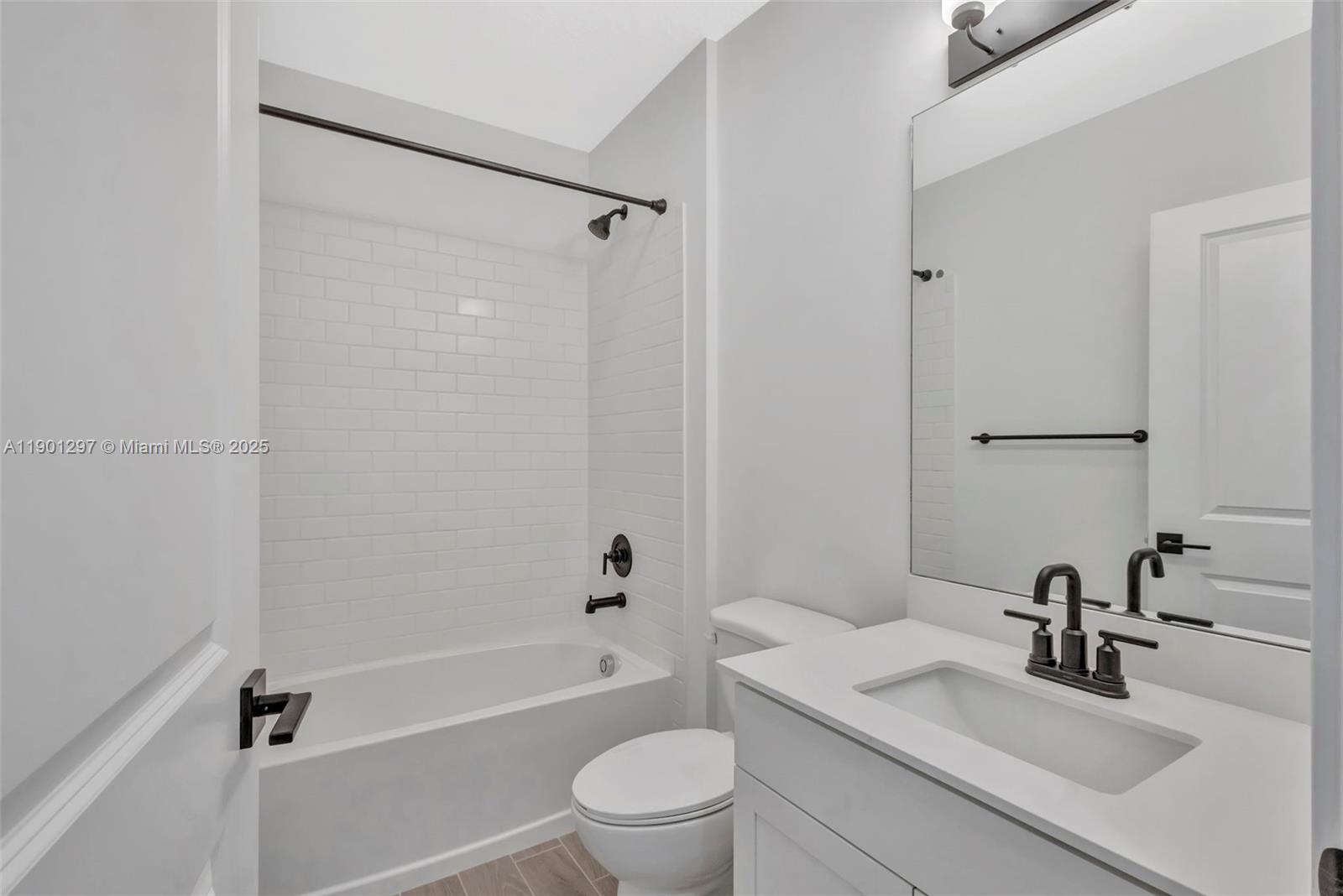 PALM BREEZES PHAE 3A - Residential Lease