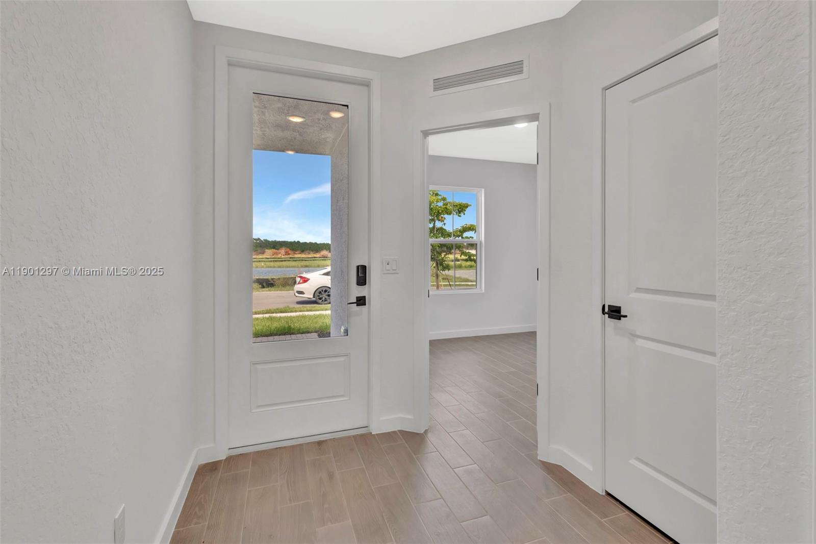 PALM BREEZES PHAE 3A - Residential Lease