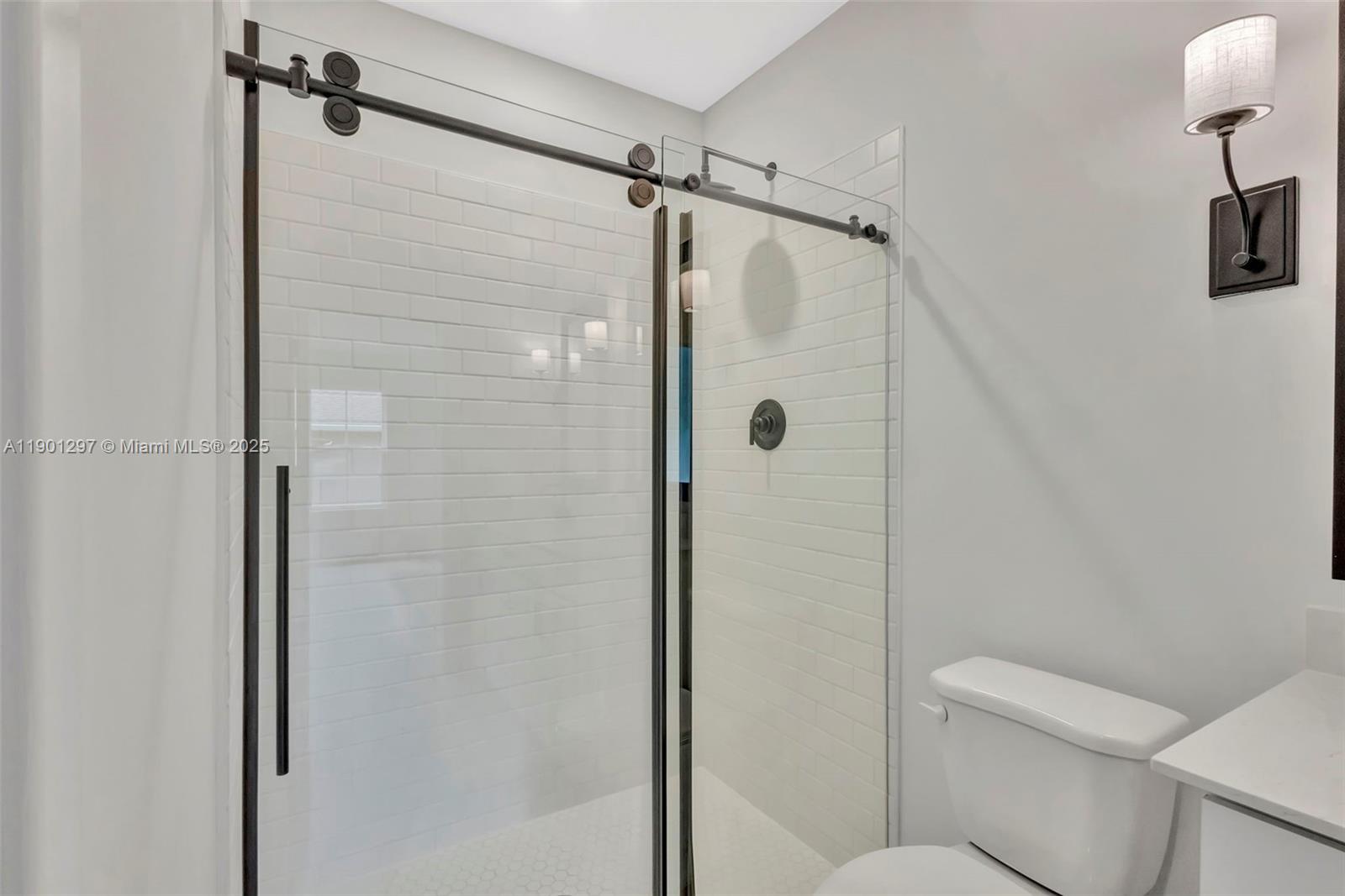 PALM BREEZES PHAE 3A - Residential Lease