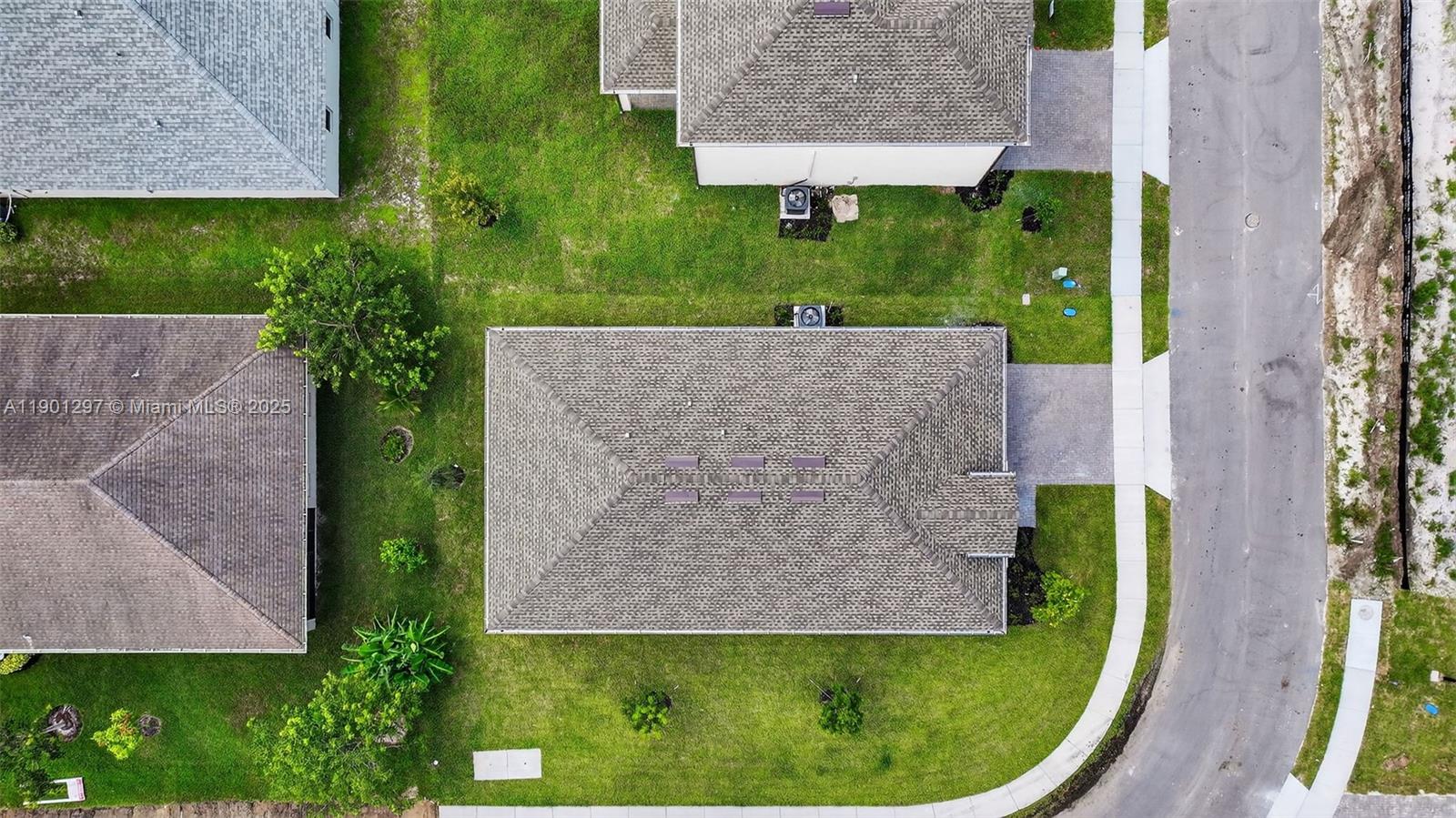 PALM BREEZES PHAE 3A - Residential Lease