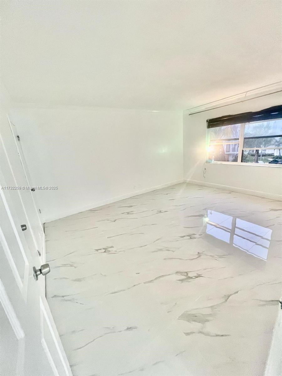 ISLE OF SANDALFOOT CONDO - Residential Lease