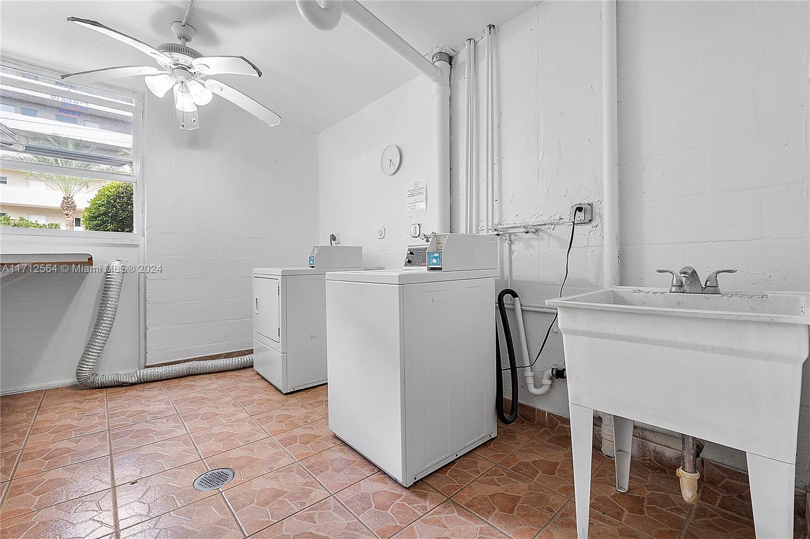 EDEN ISLES CONDO # 4 - Residential Lease