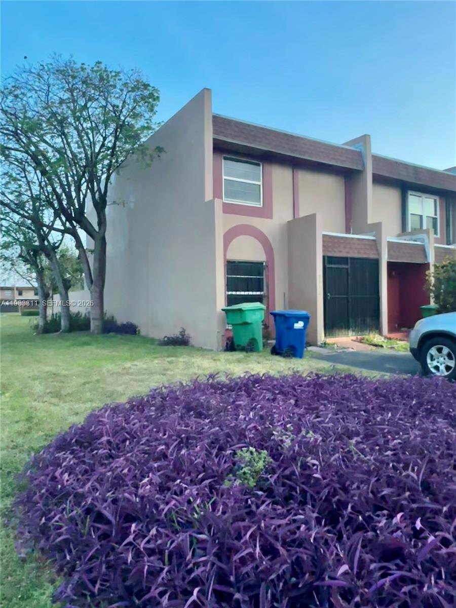 LESLIE ESTATES SEC SEVEN - Residential