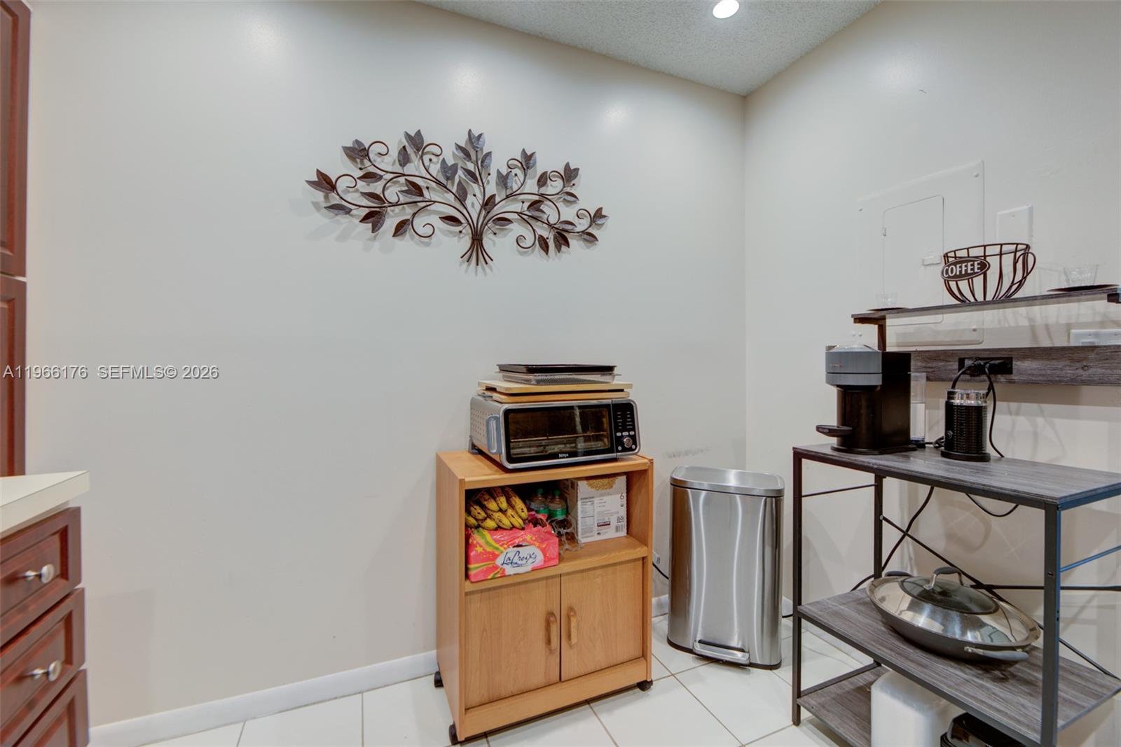 KARANDA VILLAGE V-C CONDO - Residential