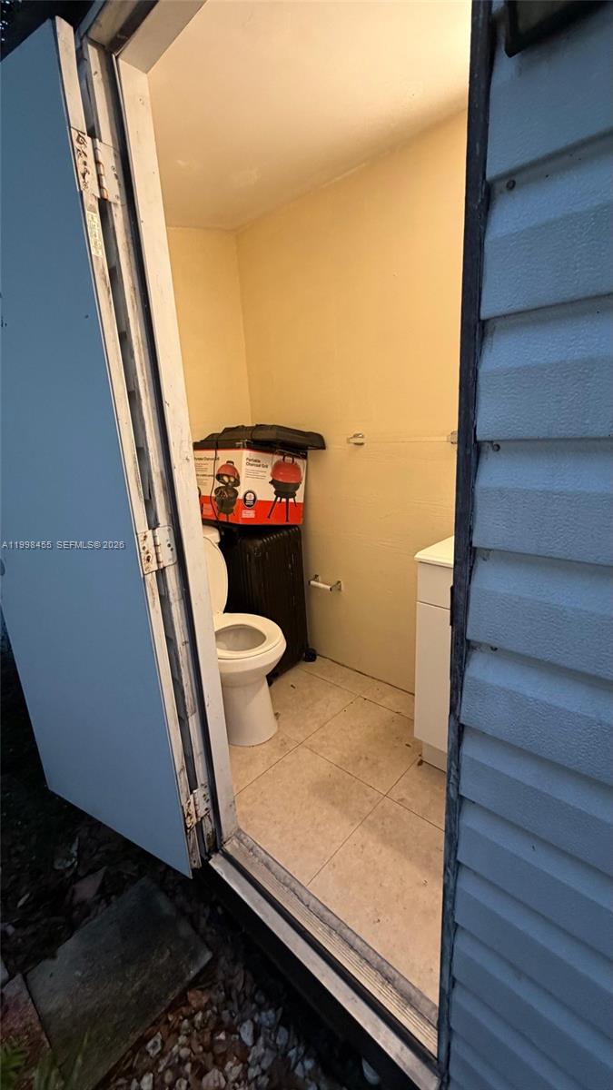 FLAMINGO PARK SEC - Residential Lease