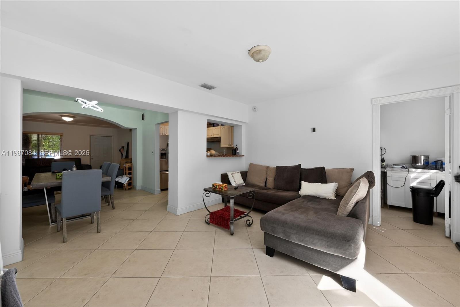 ISLE OF NORMANDY MIAMI VI - Residential