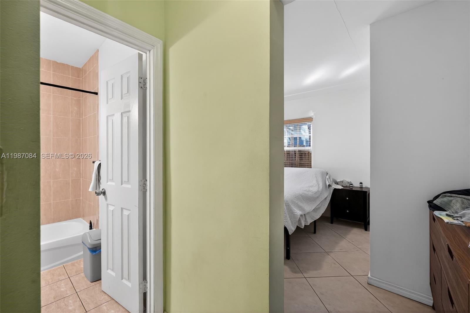 ISLE OF NORMANDY MIAMI VI - Residential