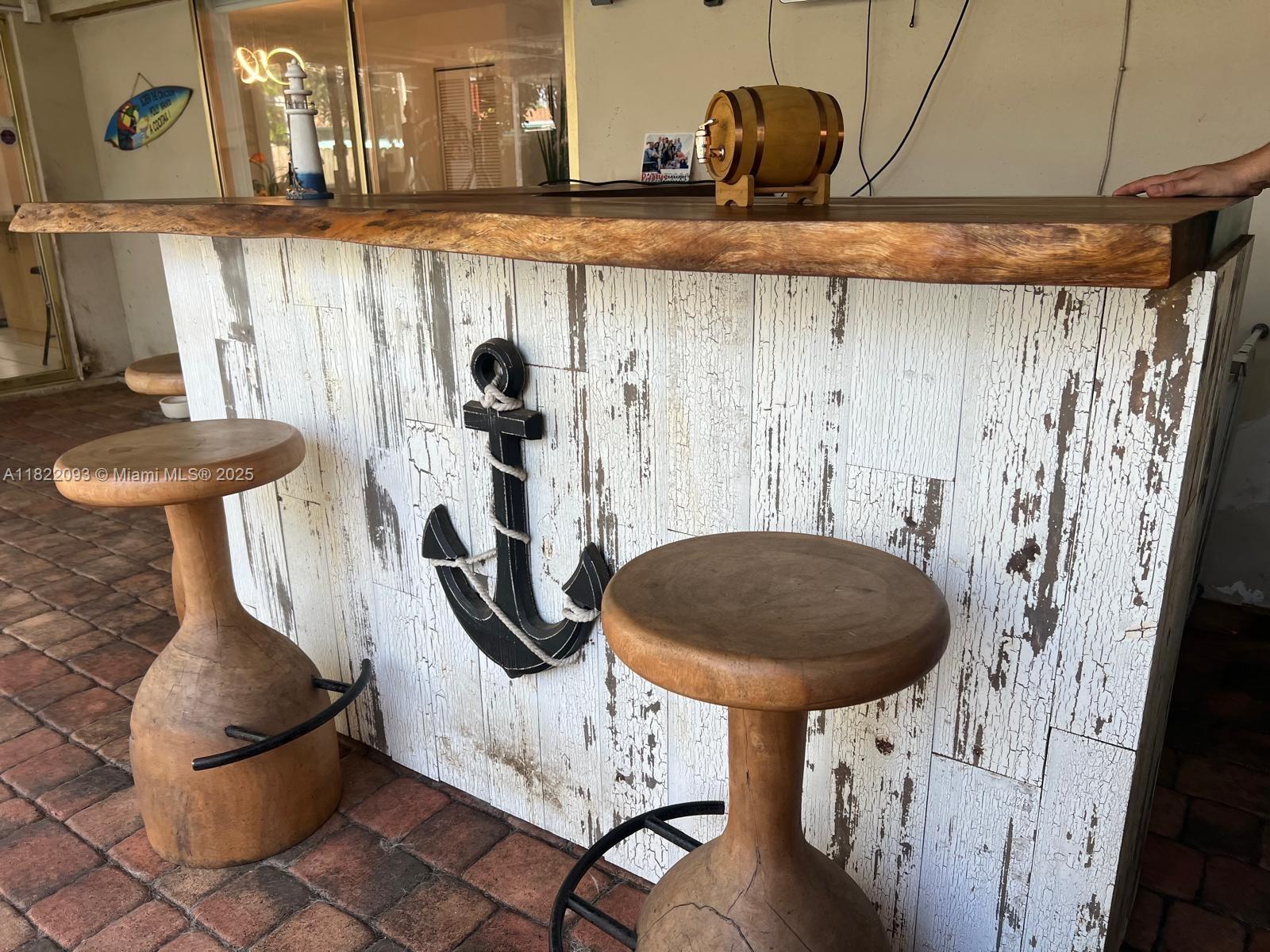 PEMBROKE RANCHES - Residential