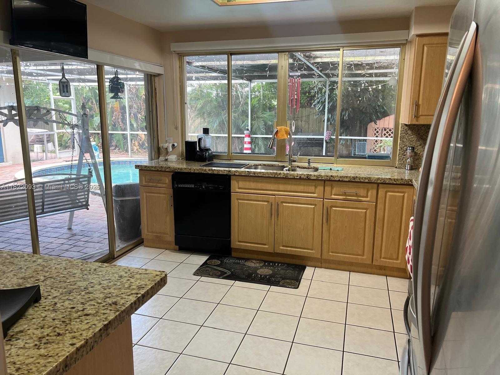 PEMBROKE RANCHES - Residential