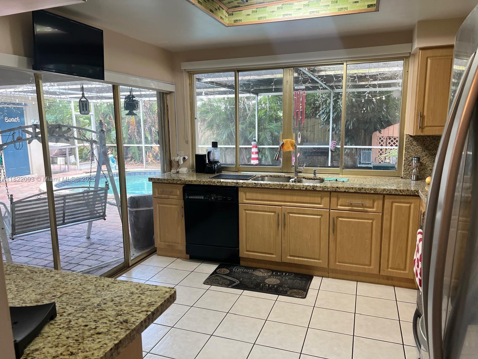 PEMBROKE RANCHES - Residential