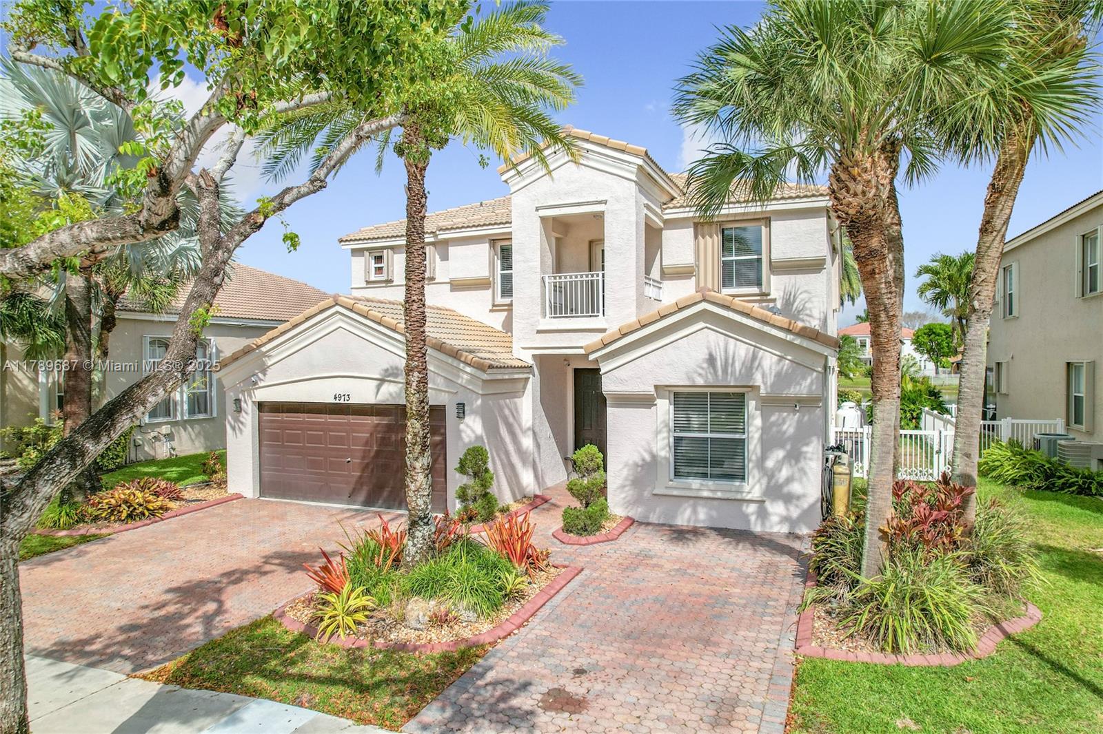 Rental Property at 4973 Sw 158th Way, Miramar, Broward County, Florida - Bedrooms: 5 
Bathrooms: 4  - $6,500 MO.