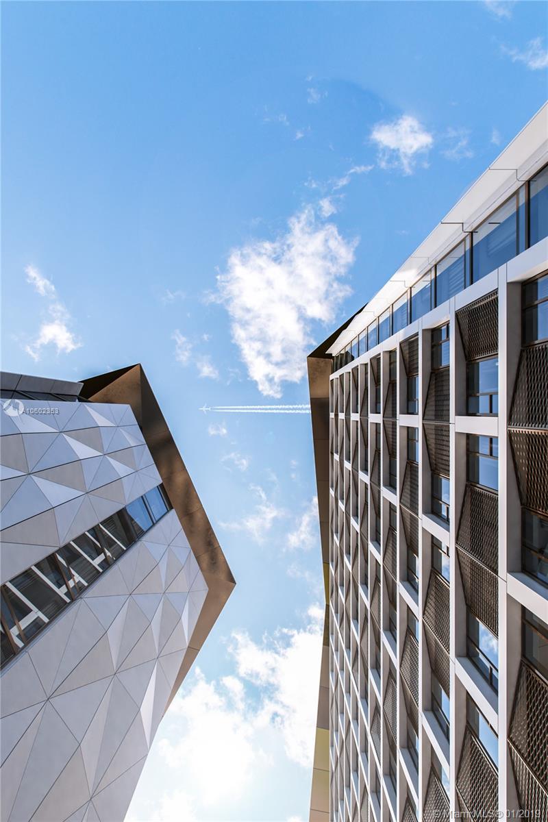 Bronze Ensuite Style - Land