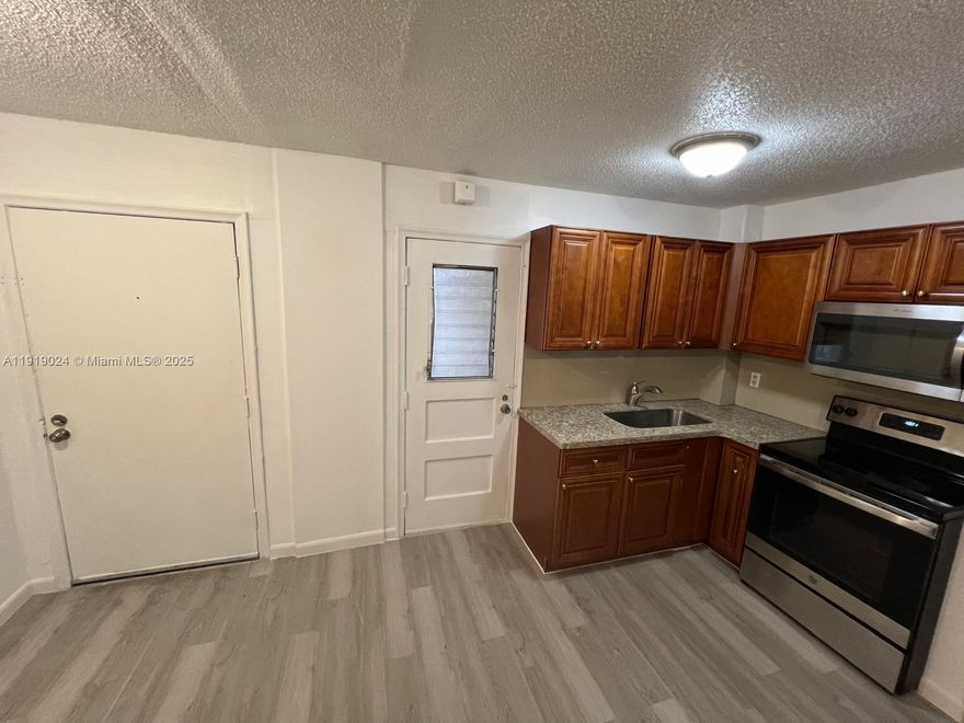 Move-in ready this bright and spacious 3/1.ground-floor unit offers comfort, convenience and an excellent location. The community features a pool and laundry on every hallway, making everyday living easy.