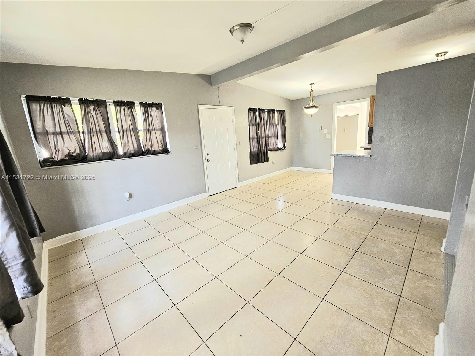 272 NW 30th Ter