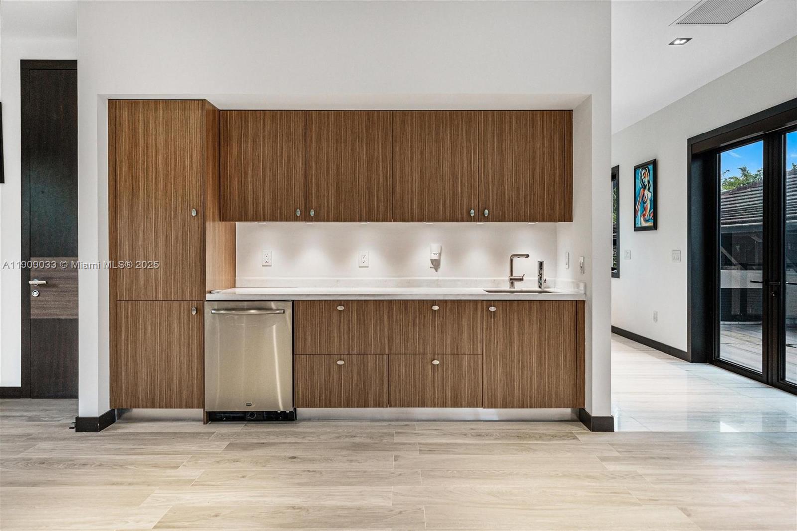 Pinecrest - Residential