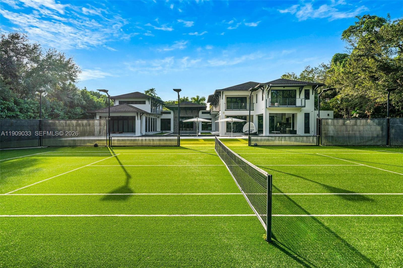 Pinecrest - Residential