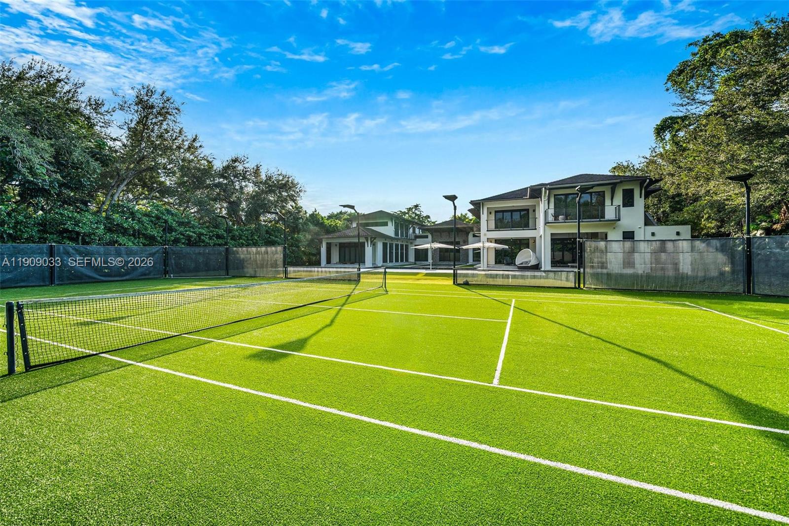 Pinecrest - Residential