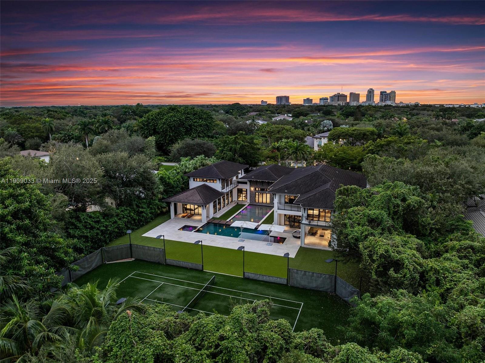 Pinecrest - Residential